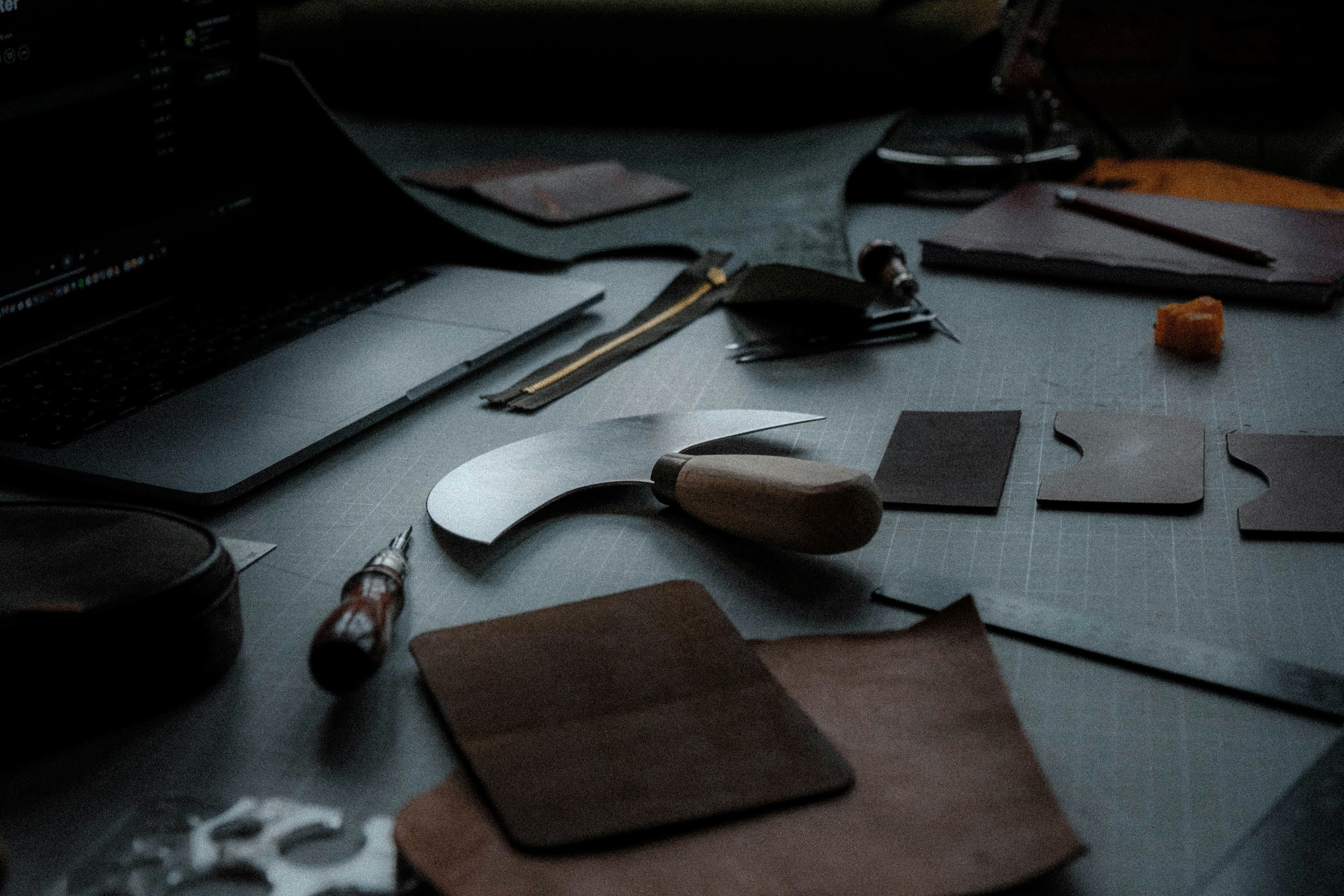 Getting Started With Leather Craft Tutorials For Basic And Intermediate Projects